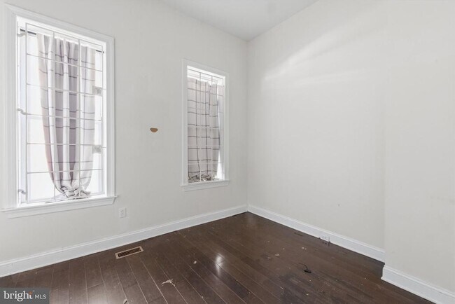 Foto del edificio - 1832 N 18th St