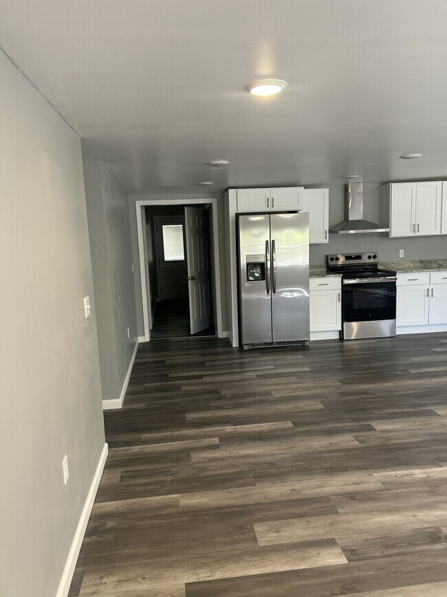 Foto del edificio - 113 Larry St