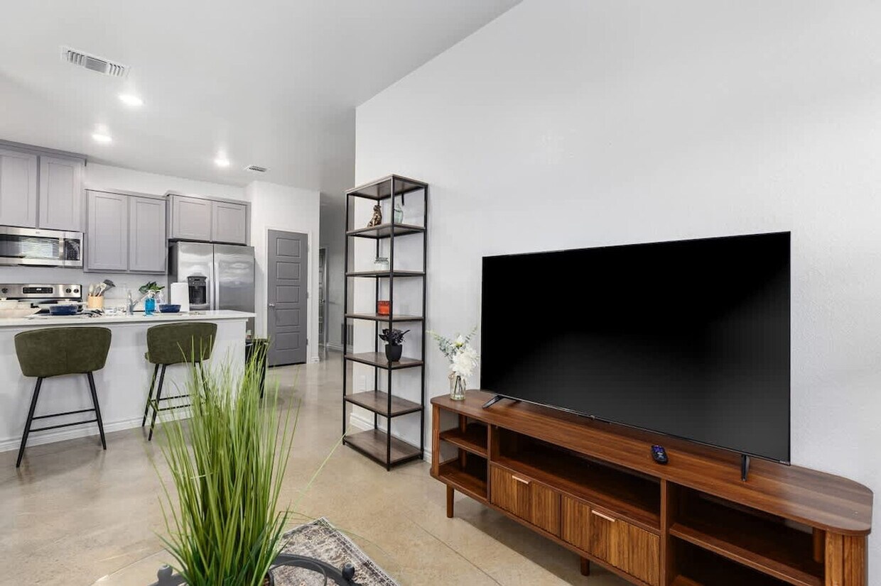 Foto principal - 101 S 50th St