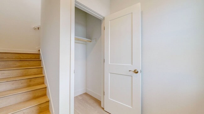 Building Photo - 2782 Sassy St