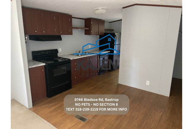 Foto del edificio - 9746 Bledsoe Rd