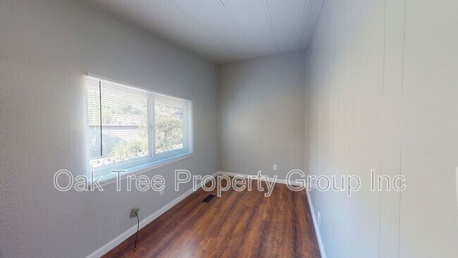 Foto del edificio - 2219 23rd Ave