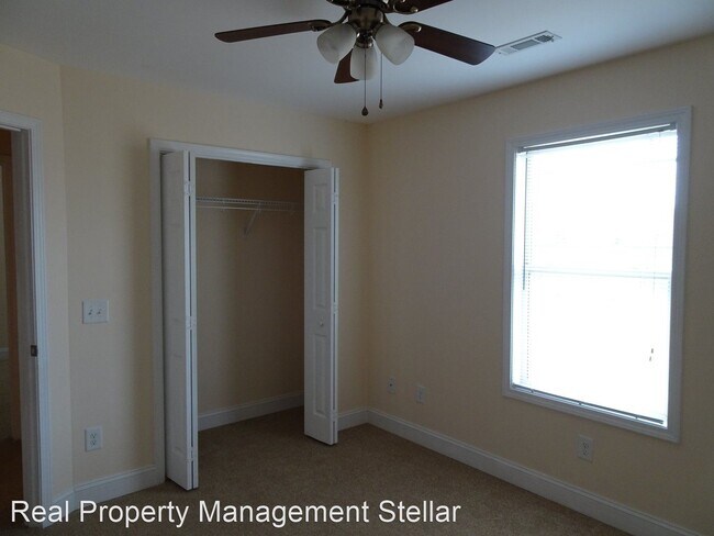 Building Photo - 3 br, 2 bath House - 245 Highland Pointe D...