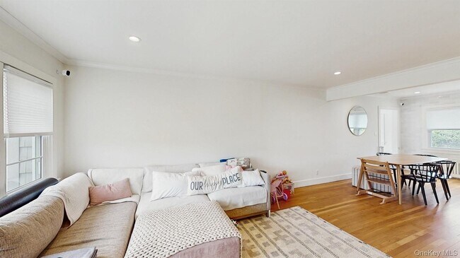 Foto del edificio - 170 Wetherill Rd