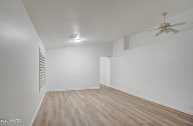 Foto del edificio - 15443 N 86th Ln
