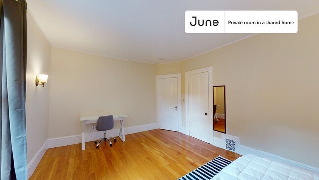 Foto del edificio - Room in Shared 5 bed/2 bath home in Newton Corner