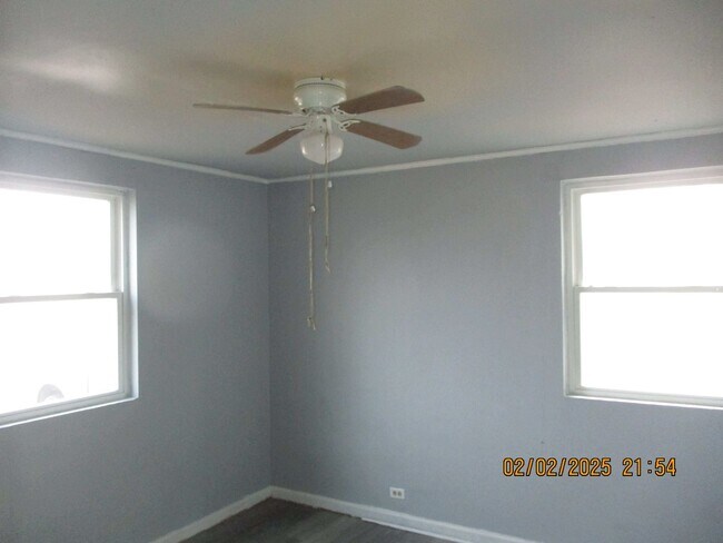 Building Photo - 1610 Gardner Dr