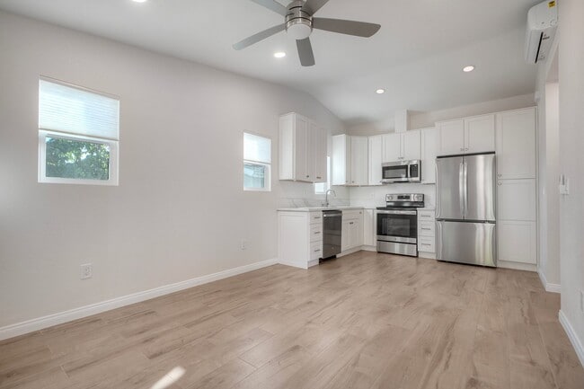 Building Photo - 1326 Berryman Canyon
