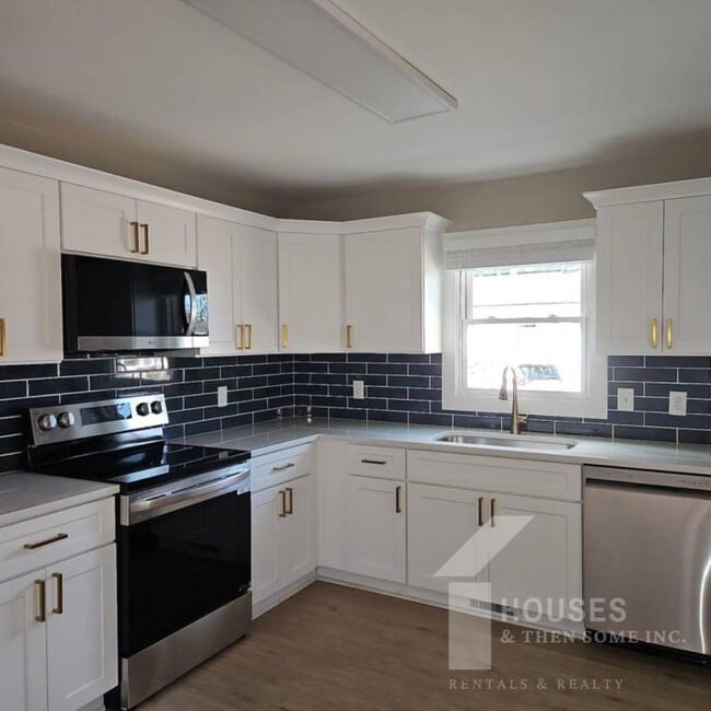 Foto del edificio - 511 Hampton Ave