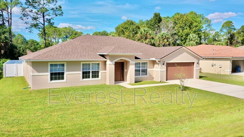 Primary Photo - 18 Pinelark Ln