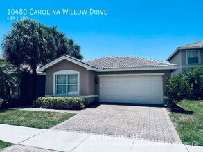 Building Photo - 10480 Carolina Willow Dr