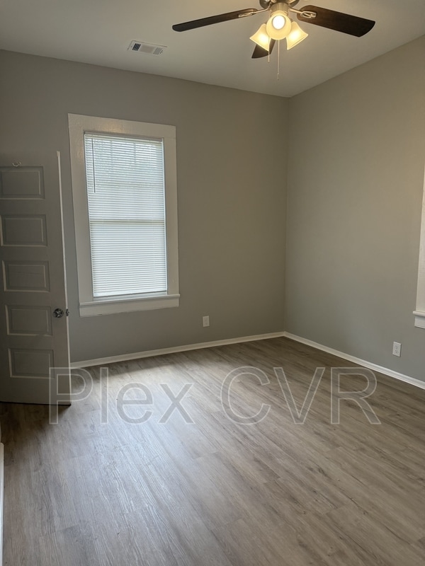 Building Photo - 1429 Brewer Ave
