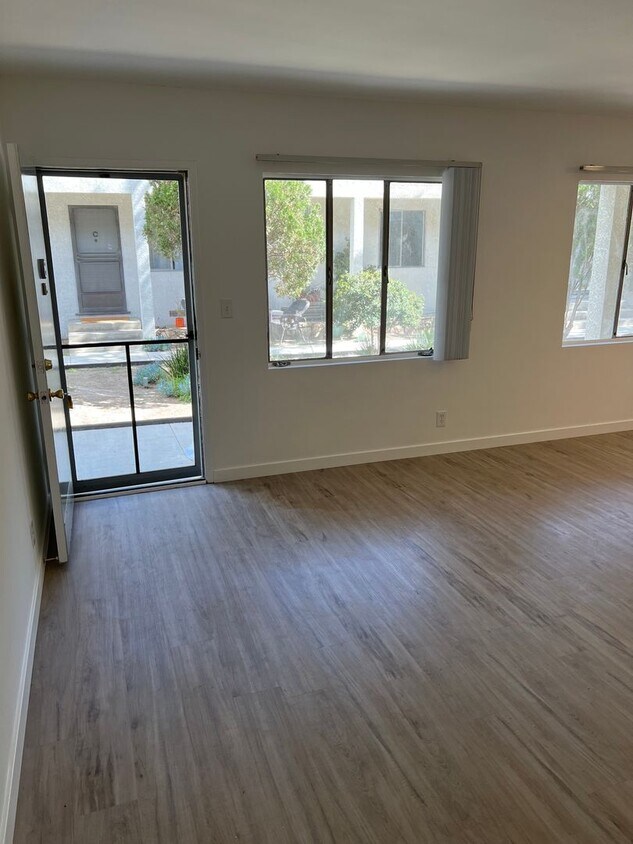 Foto principal - 3111 Colorado Ave