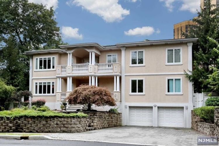 40 NJ5, Fort Lee, NJ 07024 House Rental in Fort Lee, NJ