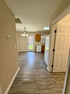Foto del edificio - 1638 Maple View Way