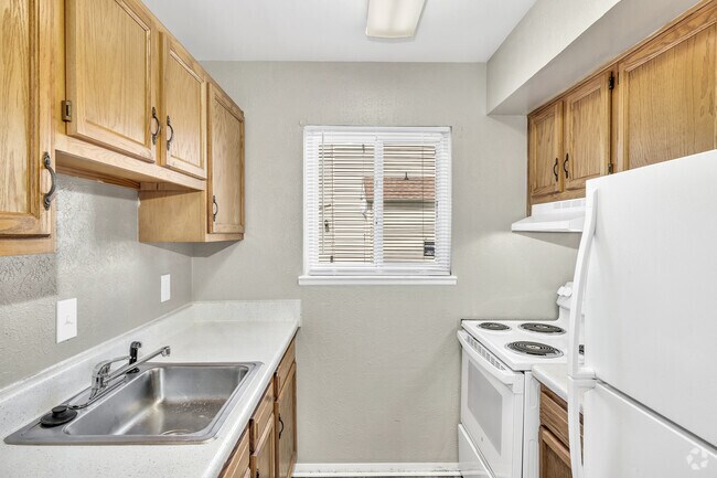 Bald Cypress - 2 habitaciones, 2 baños - 860 pies cuadrados - Cocina - Village at Town Park