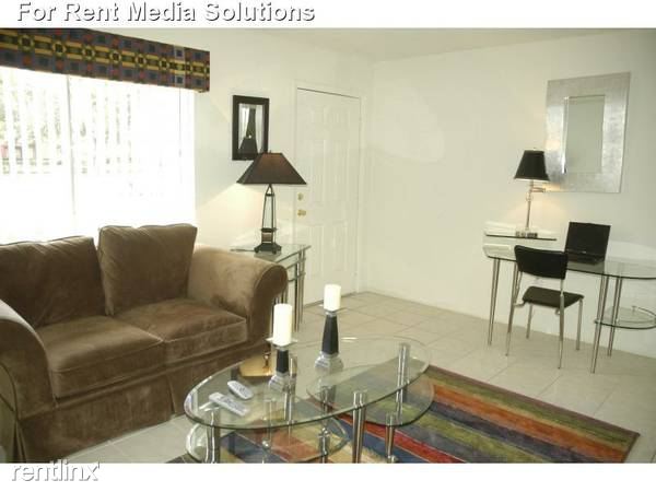 Building Photo - 3997 Rosewood Way