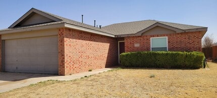 Building Photo - 2709 108th St