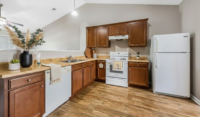 Two Bedroom Garden Floorplan - x - Meadow Creek Townhomes