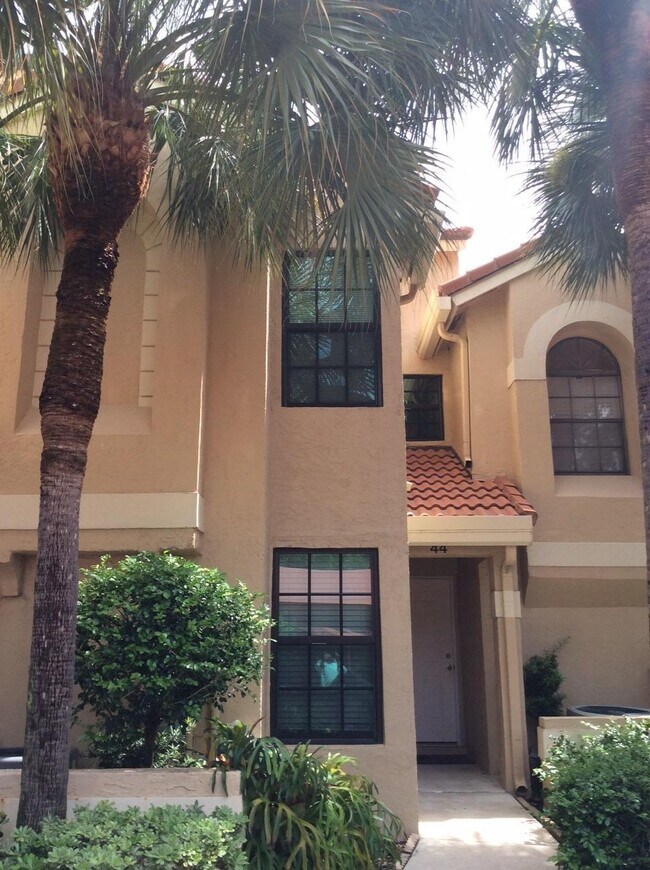 Building Photo - 2339 Treasure Isle Dr