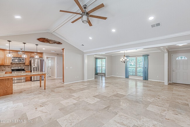 Building Photo - 11407 Sedgemoore Dr W