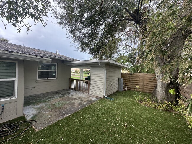 Foto del edificio - 214 15th Ave W