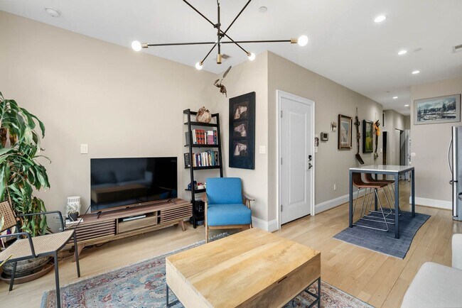 Foto del edificio - Mt Vernon Square Penthouse Condo