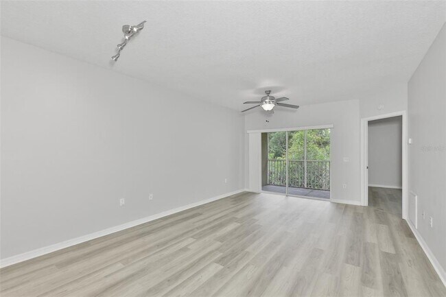 Foto del edificio - 6437 Cypressdale Dr