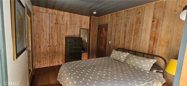 Building Photo - 54095 S Circle Dr