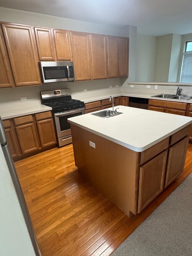 Building Photo - 707 Telluride Ct