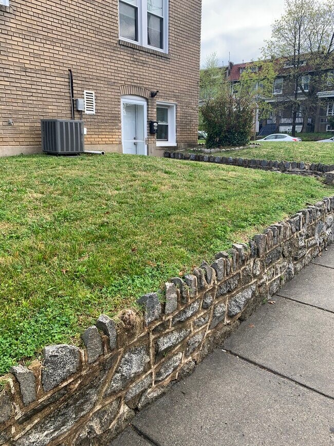 Foto del edificio - 4500 13th St NW