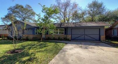 Building Photo - 5611 Arboles Dr