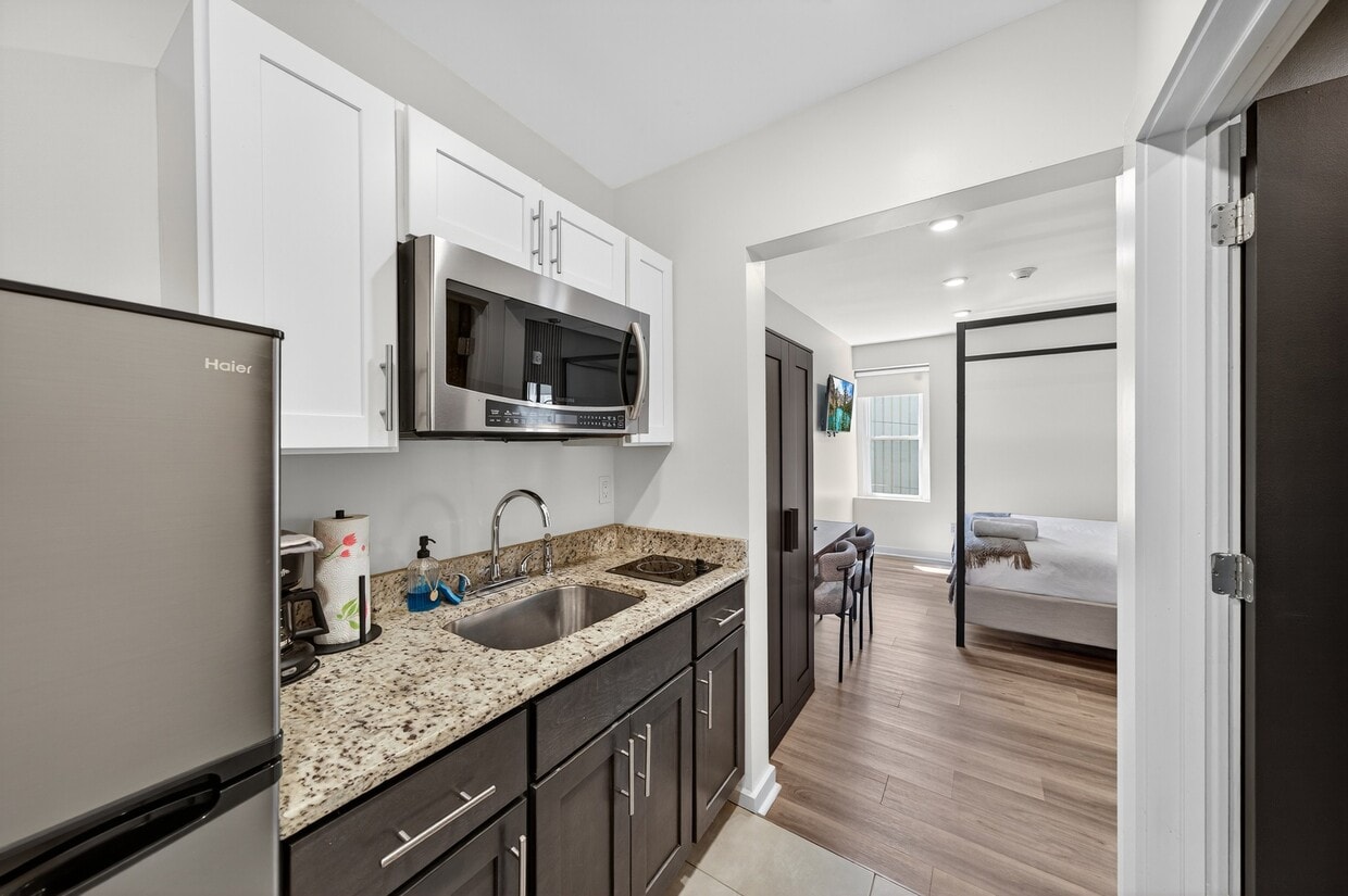 Foto principal - 122 Linden Ave