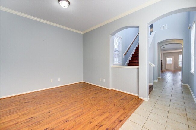 Foto del edificio - 6219 Cameron Cove Ln