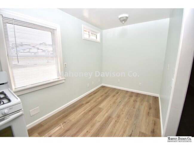 Building Photo - 7086 Gravenstein Hwy