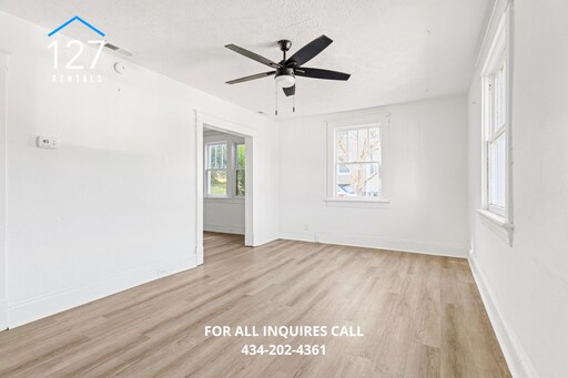 Foto del edificio - Comfortable 2-Bedroom Home with Central Air & Washer/Dryer Hookups