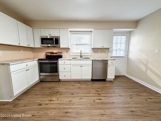 Foto del edificio - 5100 Miles Ln