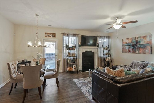 Building Photo - 3041 Creekside Overlook Way