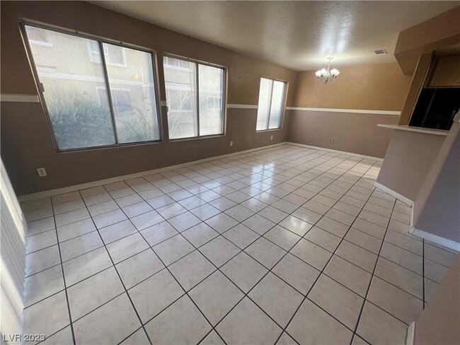 Building Photo - 4201 Blarney Ln