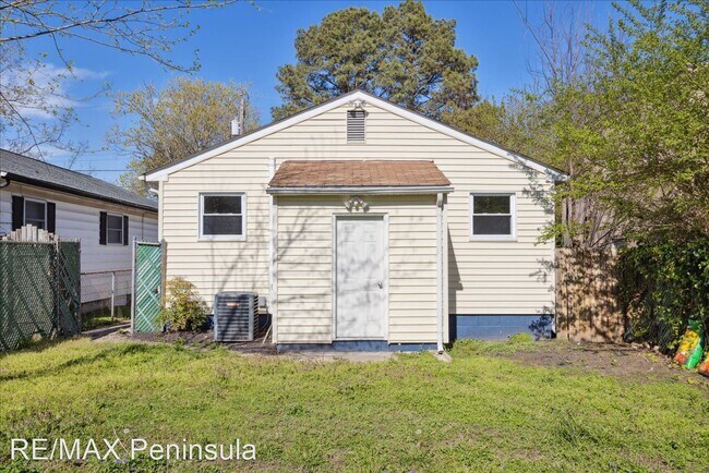 Building Photo - 3 br, 2 bath House - 108 Kelly Avenue E