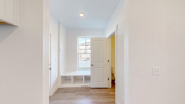 Foto del edificio - Incredible End Unit in Spanish Fork's River Run Community