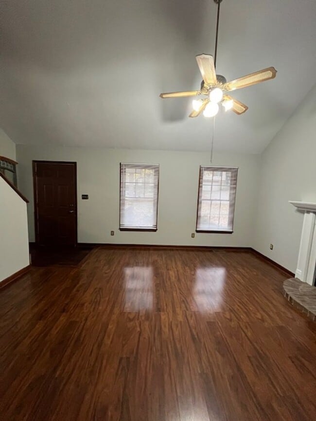 Building Photo - Huge 3 bedroom, 3 full bath home with partially finished basement! Large multi floor deck! First ...