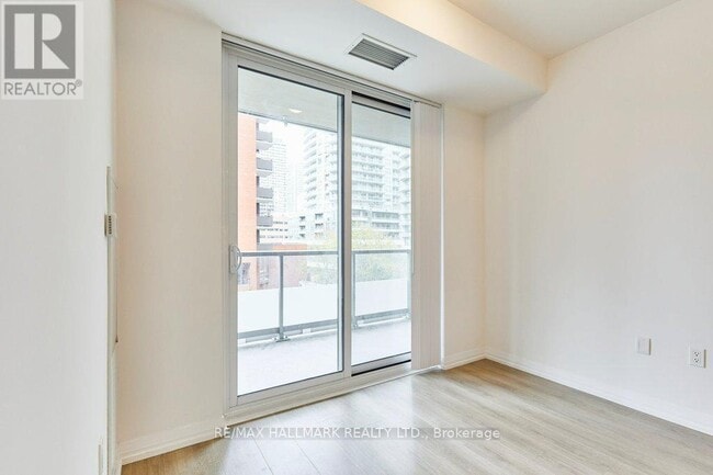 Building Photo - 50 Dunfield Ave