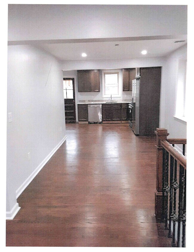 Foto del edificio - 242 Grove St