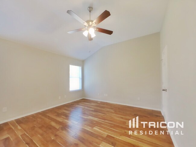 Foto del edificio - 3341 Brooke St