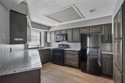 Foto del edificio - 804 Custer St