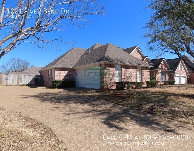 Foto del edificio - 1221 River Bend Dr