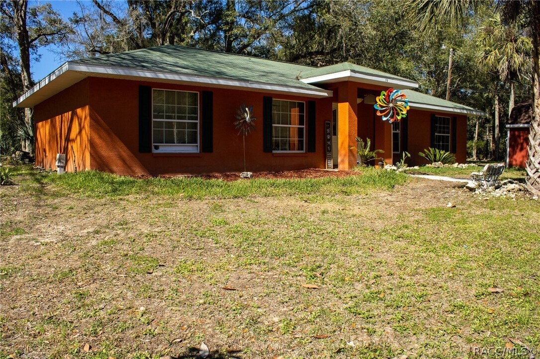 Foto principal - 130 N Hawthorne Dr