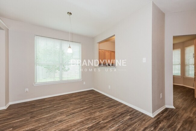 Building Photo - 1032 Buffalo Springs Dr