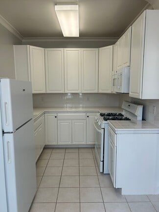 Building Photo - The Franciscan Apartments